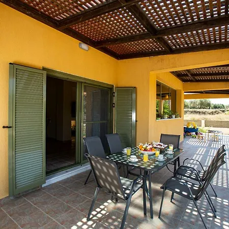 Villa Aroma *